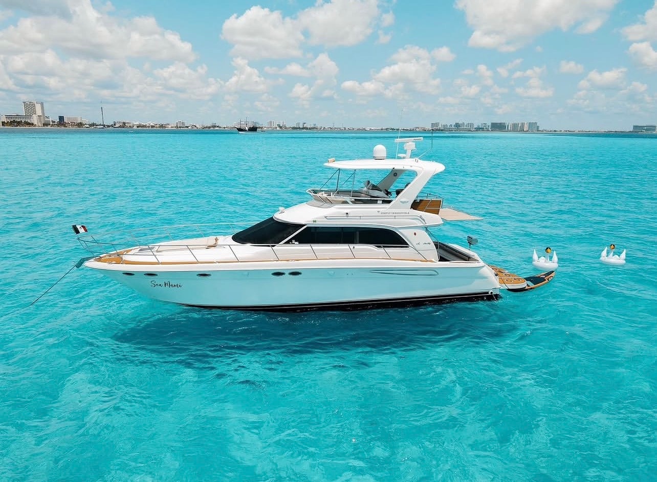 Yate Geltech — yate en Cancún